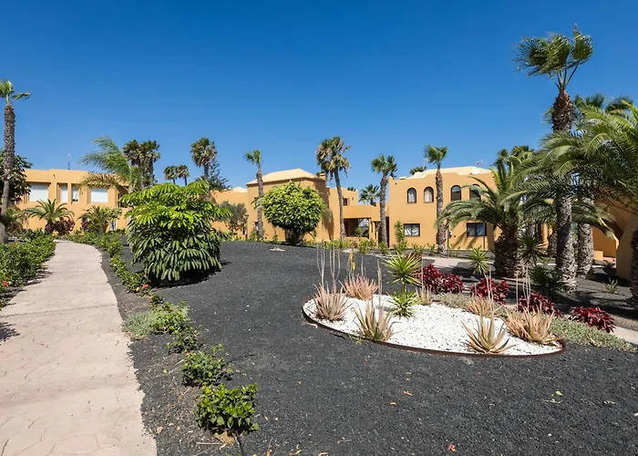 Apartment Home2book Pleasant Pool & Terrace, *