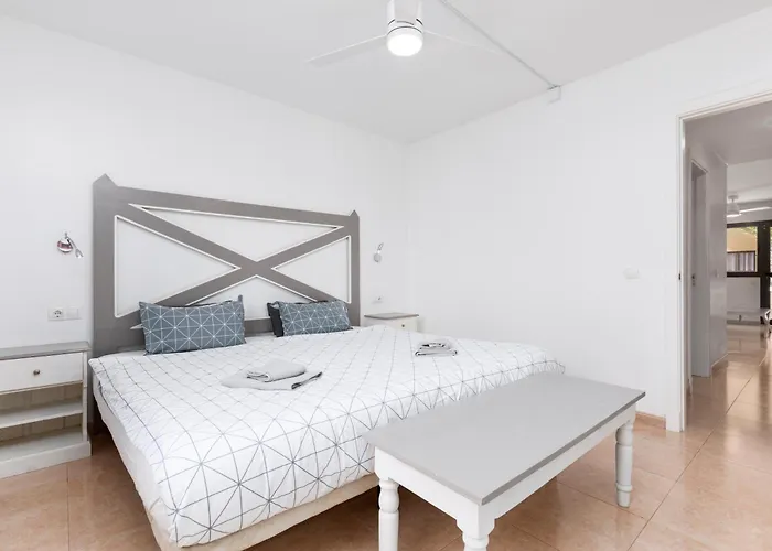 Apartment Home2book Pleasant Pool & Terrace, *